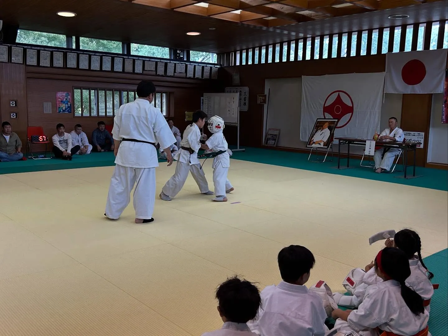 先日秋季昇級審査会を行いました✨