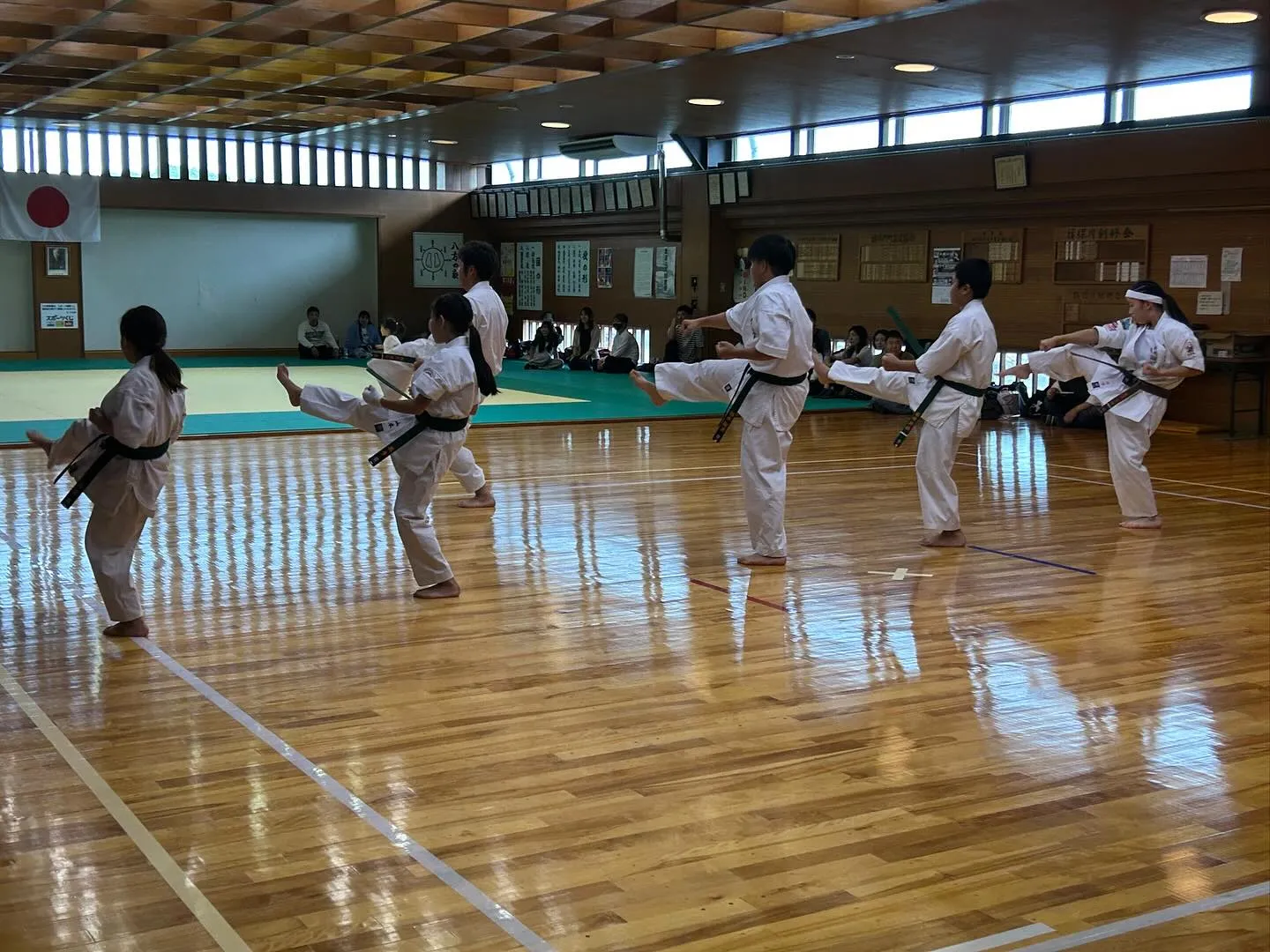 先日秋季昇級審査会を行いました✨
