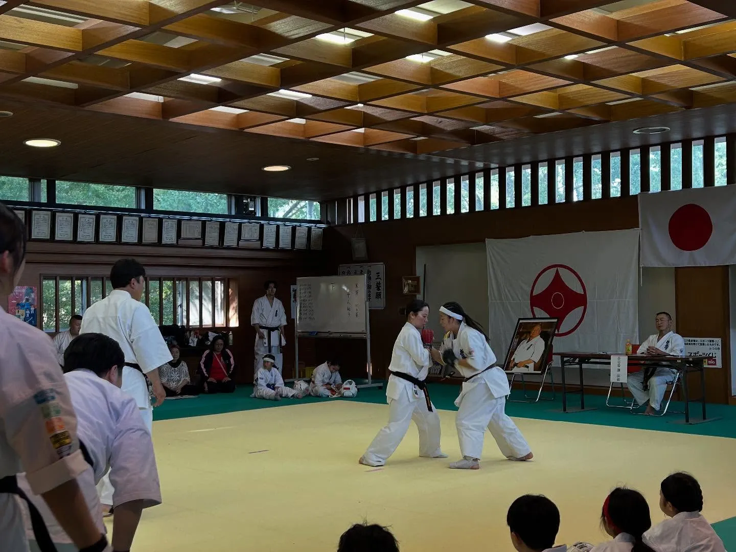 先日秋季昇段審査会を行いました✨
