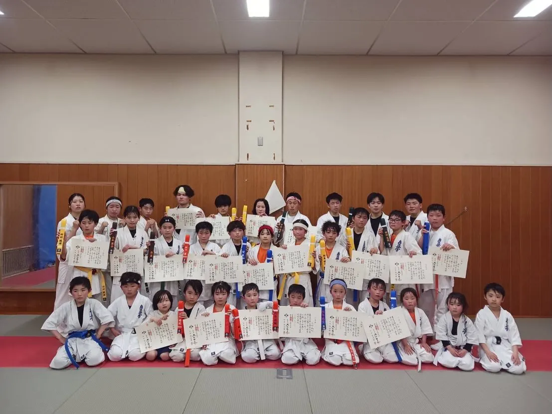 昨日、新しい帯と免状を渡しました🌷