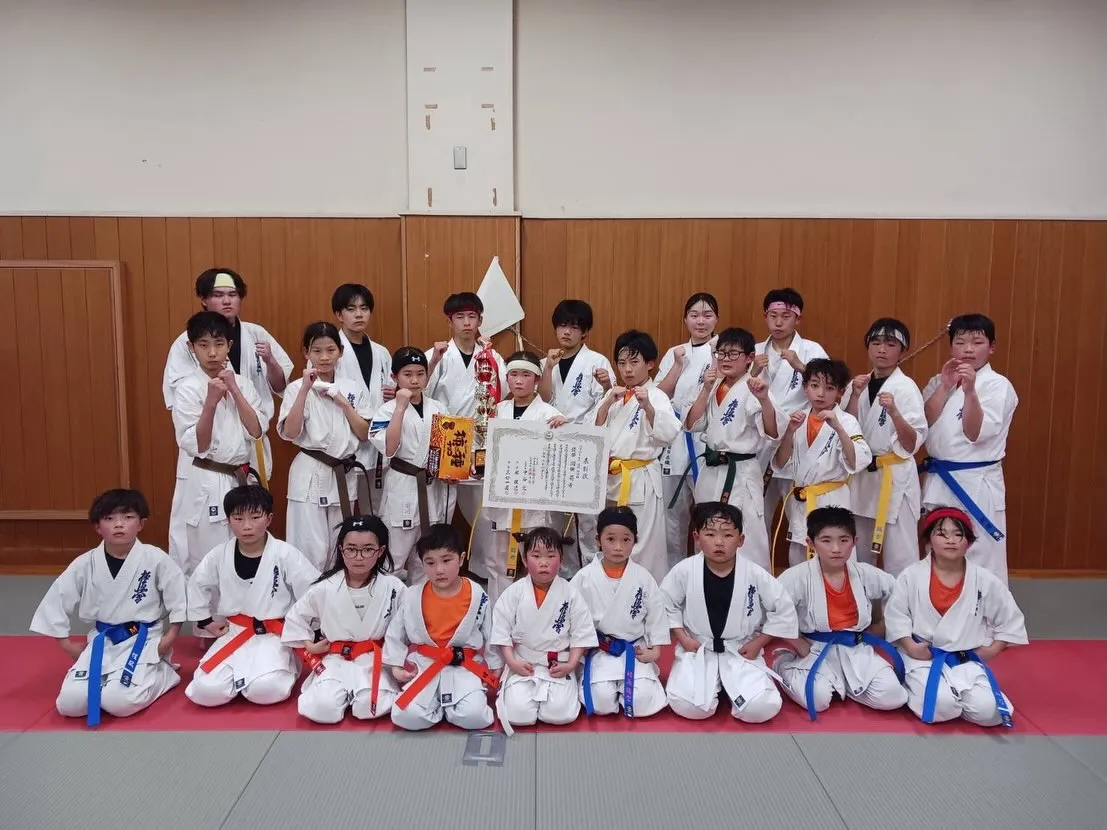 昨日の道場表彰＆新しい帯の授与を行いました✨